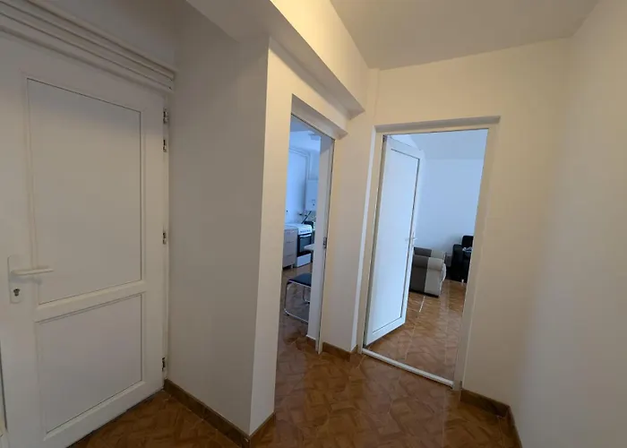 Flori Apartman *
