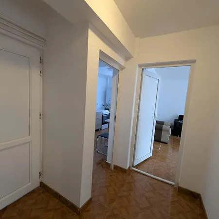 Flori Апартаменты *